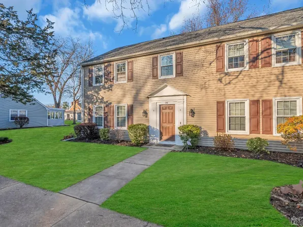 21B Bradford Ln, Monroe Township, NJ 08831