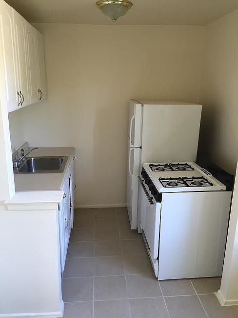 1st image of 18914 Crocheron Ave APT 501