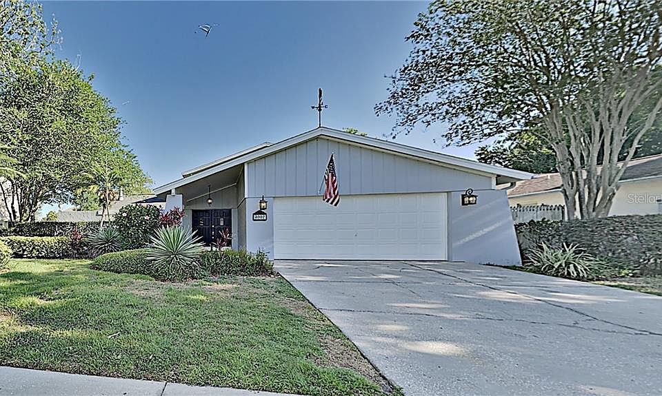 1st image of 4007 Arroyo Ln