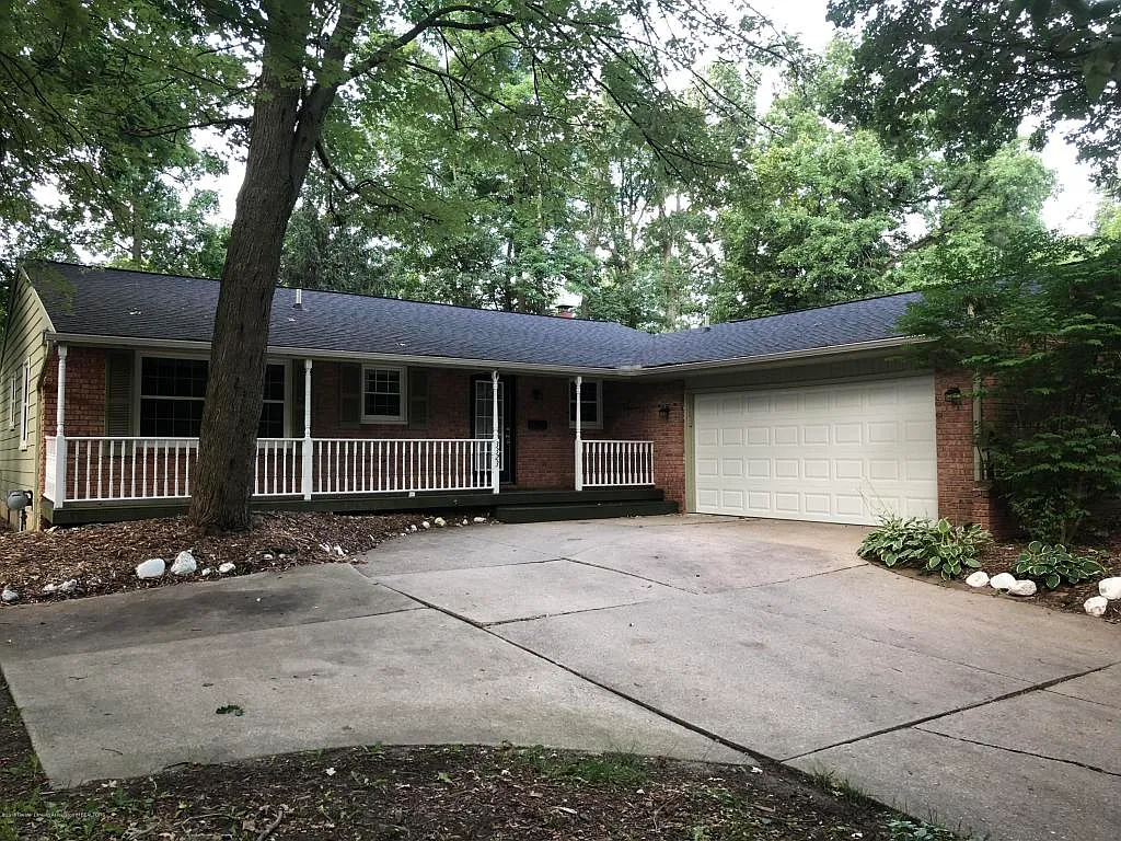 3323 Cardiff Ct photo 1