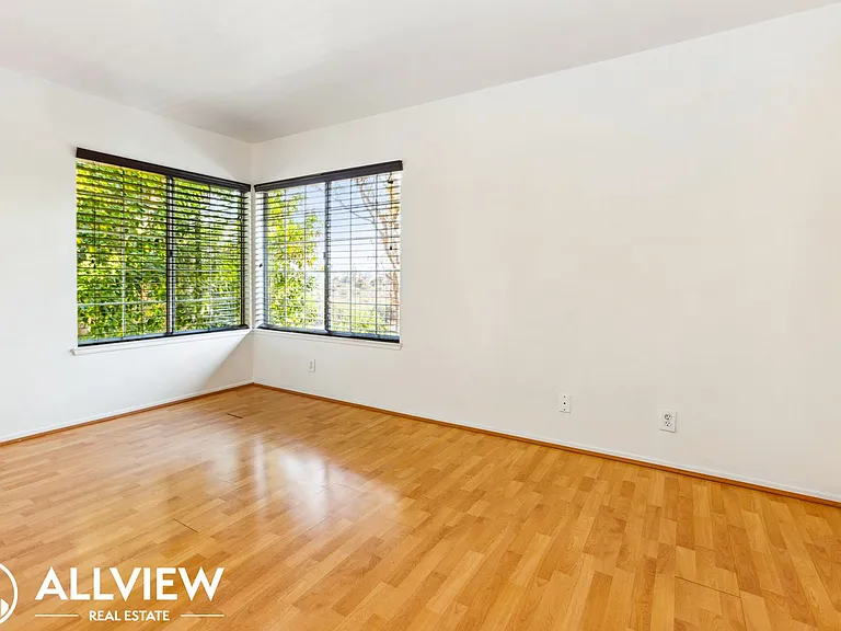 2 Sentinel Pl — Photo 17