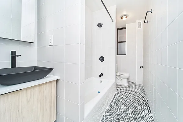 Rented by Living New York | media 17