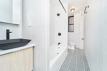 Rented by Living New York