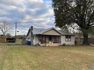 138 Azalea St, Steele, AL 35987