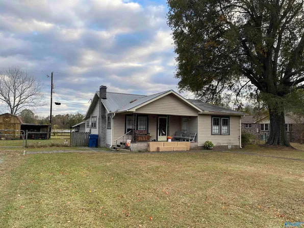 138 Azalea St, Steele, AL 35987