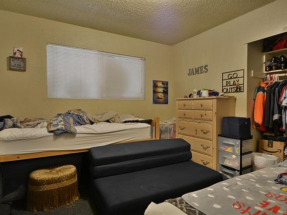 5th image of 444 Jill Cir