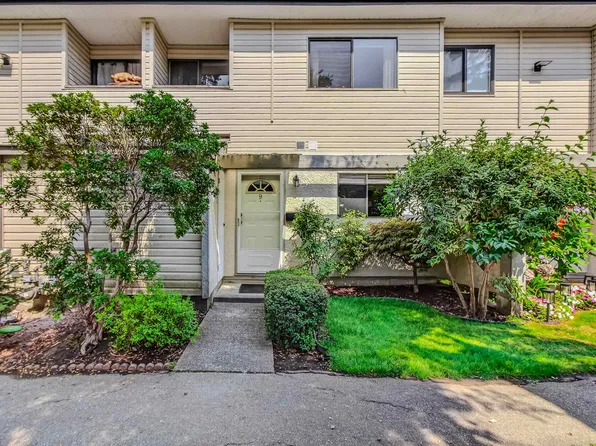 20390 53rd Ave #9, Langley, BC V3A 5T9