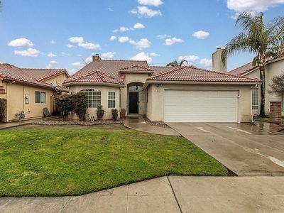 955 Robinson Ave, Clovis, CA, 93612