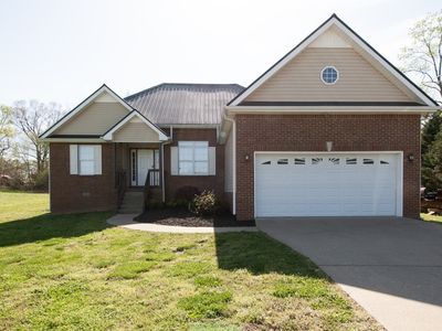 517 Creekstone Ct, Dickson, TN, 37055