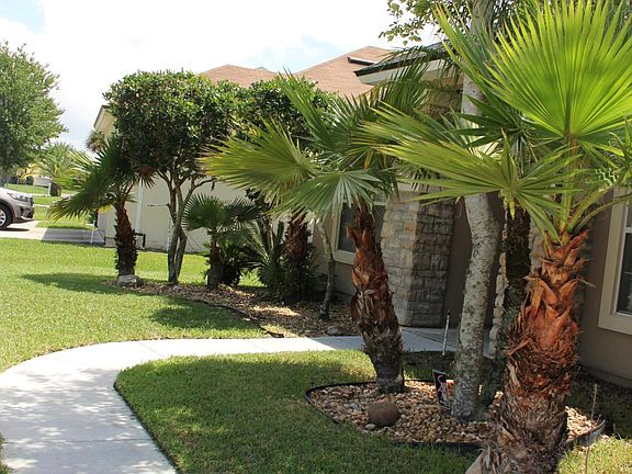 4th image of 1699 Hollow Glen Dr
