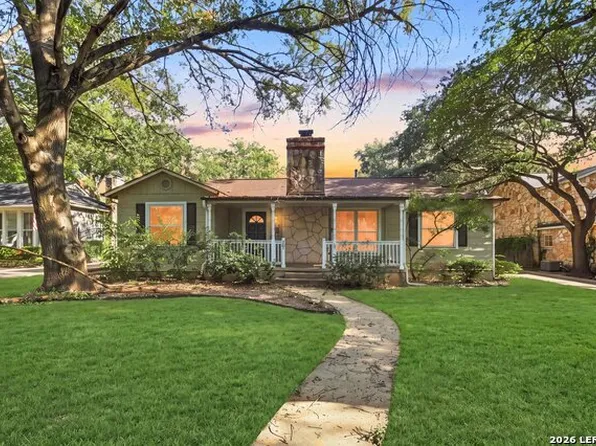 167 E Edgewood Pl, Alamo Heights, TX 78209