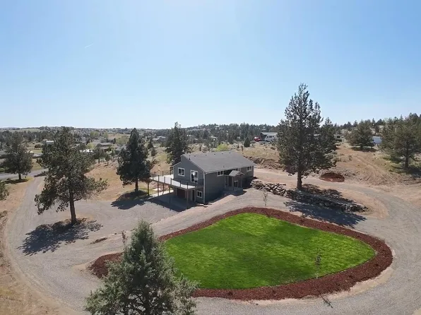 848 SE Tumbleweed Ln, Madras, OR 97741