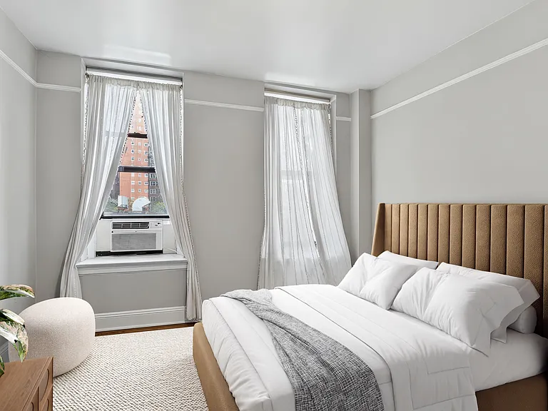 237 9th Ave #4B — Photo 2