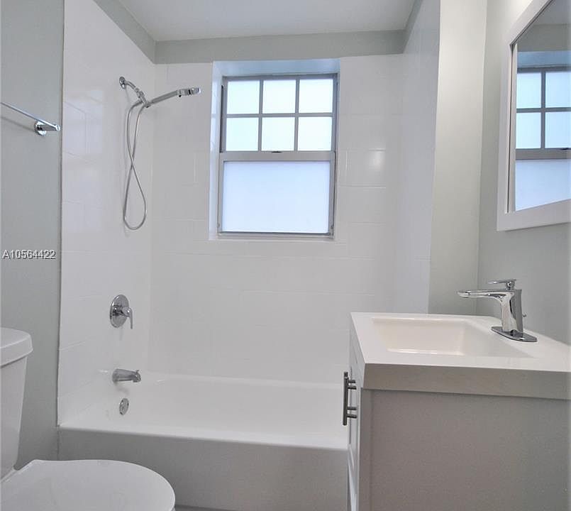1st image of 1017 Jefferson Ave