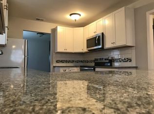 9829 Woodbriar Ln, Indianapolis, IN 46280