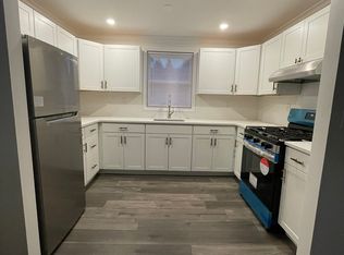 703 S Broadway #1, Lindenhurst, NY 11757