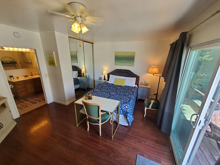 7504 Baltic St — Photo 11