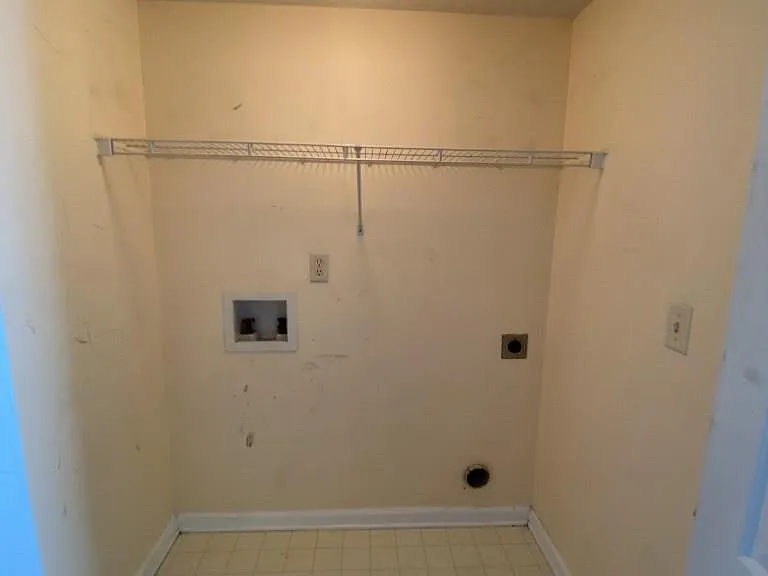 1100-8C Pineland Ave — Photo 12