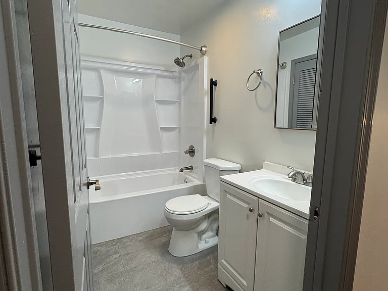 387 Lackland Ave — Photo 8