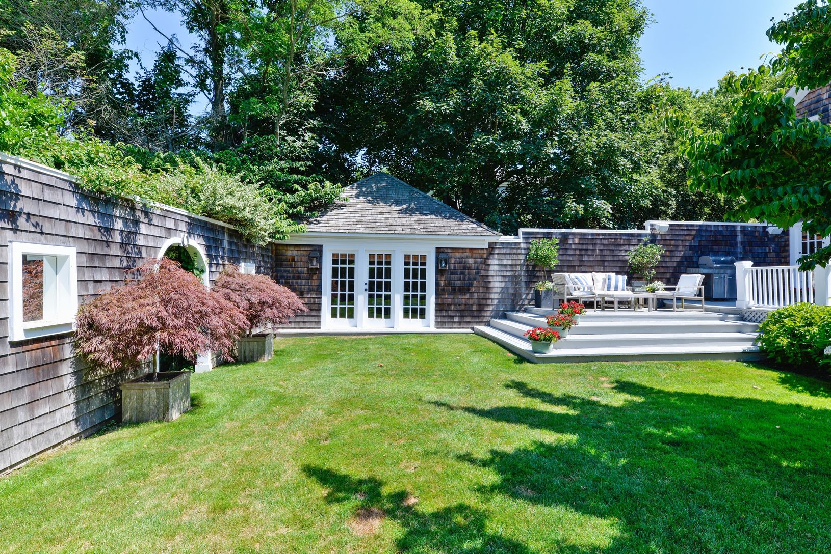  Second Guest House 