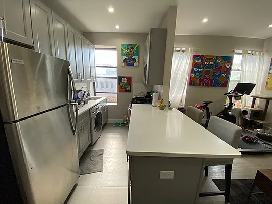 Rented by Mdays Realty | media 4