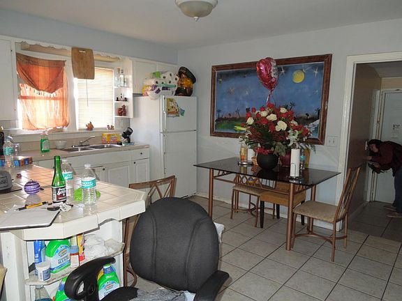 4th image of 120 S C St