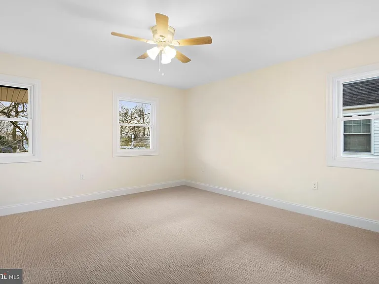 517 Highland Ave #517 — Photo 9
