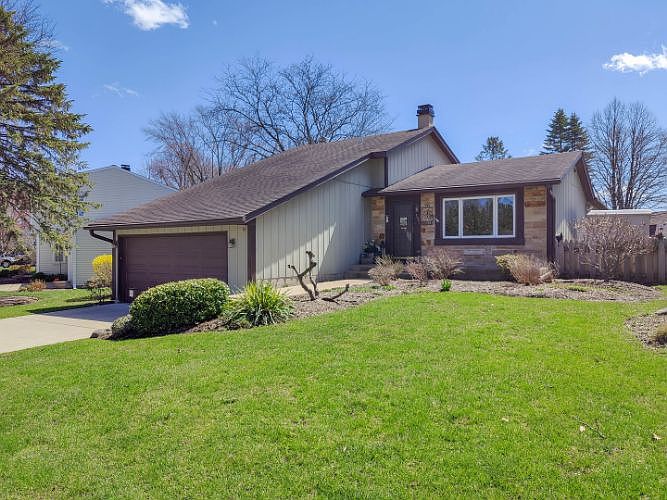 1st image of 1084 Casa Solana Dr