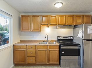748 Old Pacific Hwy SE #A, Olympia, WA 98513