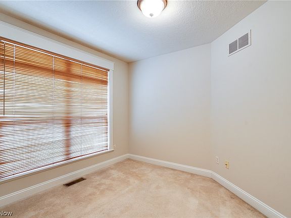 5th image of 4046 Lindbergh Ave NW