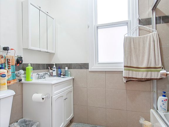 5th image of 3209 N Central Ave #32092