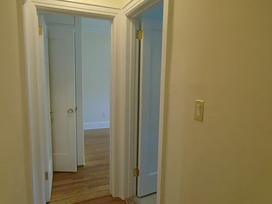 Rented by 18 REALTY | media 17