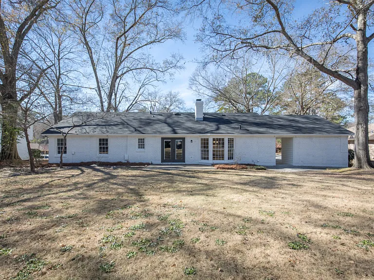 4328 Castlewood Ct — Photo 8