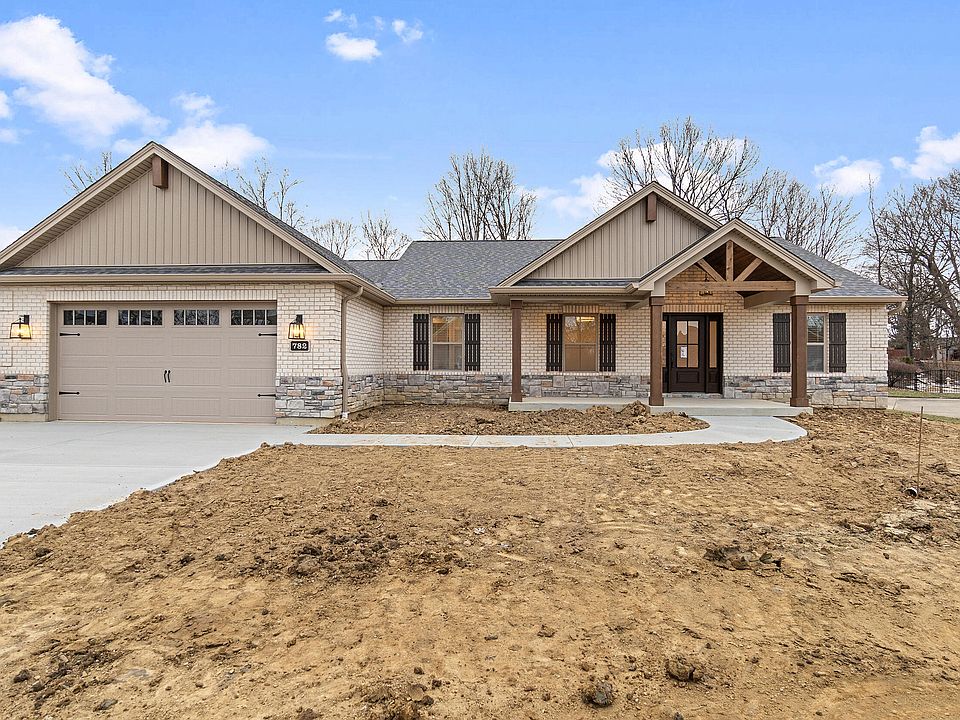 1st image of 782 Elizabeth Dr