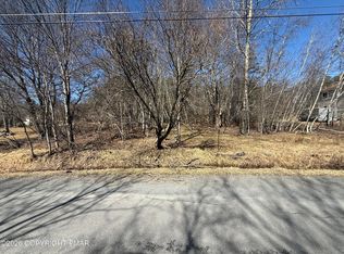 614 Park Lane Rd, Blakeslee, PA 18610