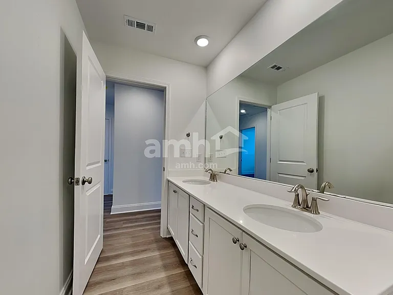220 Argea Dr — Photo 15