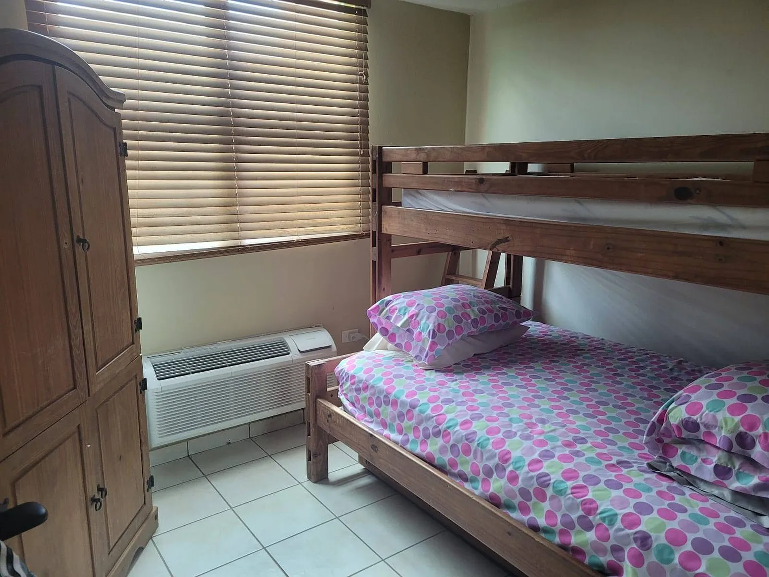 Studio, $1,500 — Photo 4
