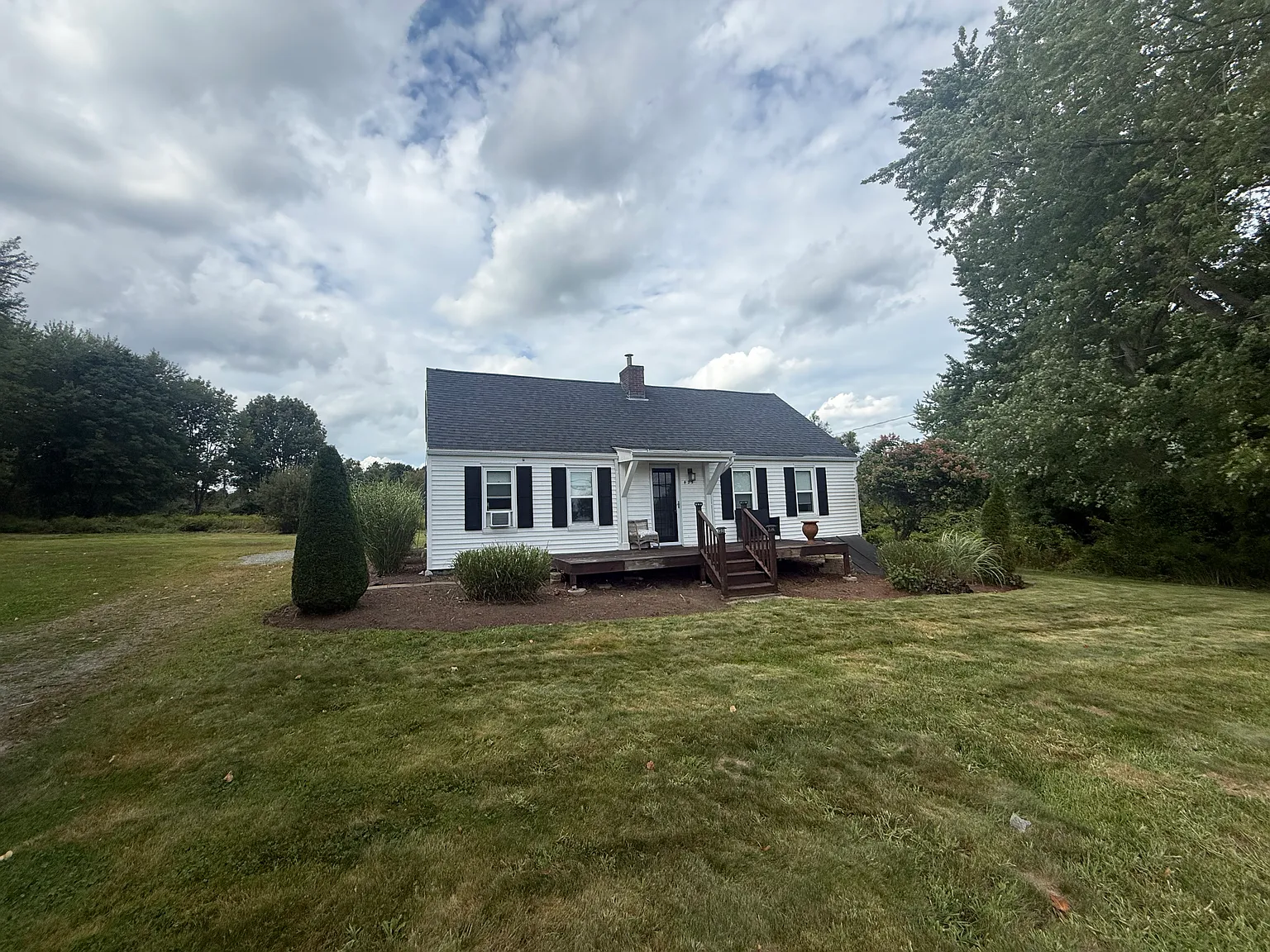 3 bed, 1500 sqft, $3,250 — Photo 1