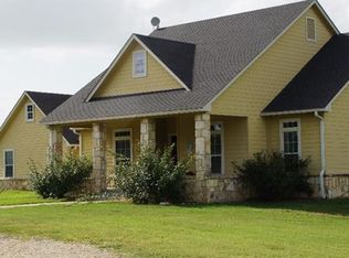 574 Roemer Rd, Elgin, TX 78621