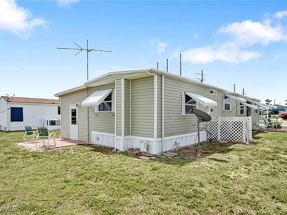 5th image of 11951 Monaco Ln #A