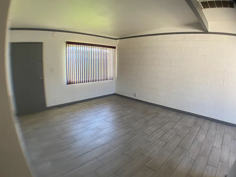 1206 E Saint Louis Ave — Photo 15