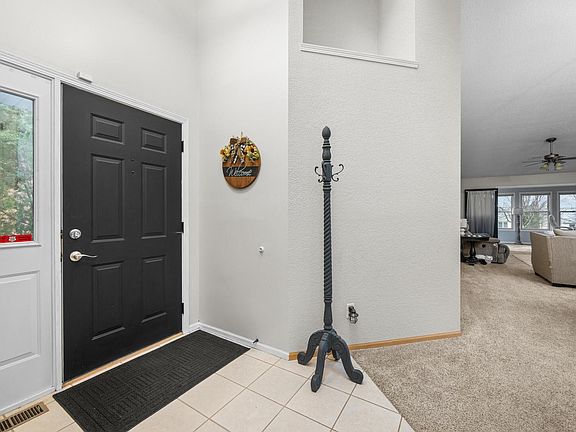 2nd image of 4175 Fairview Dr