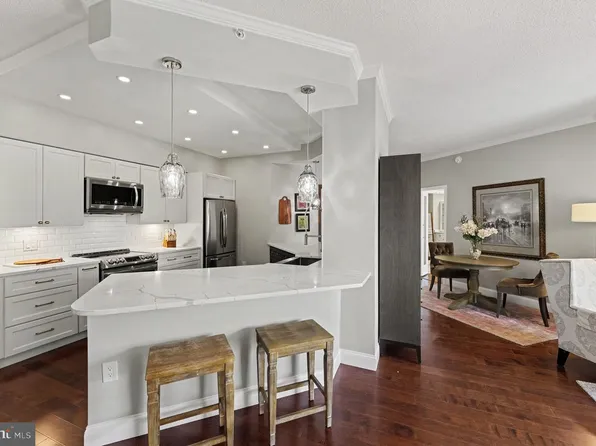 3101 N Hampton Dr APT 1401, Alexandria, VA 22302