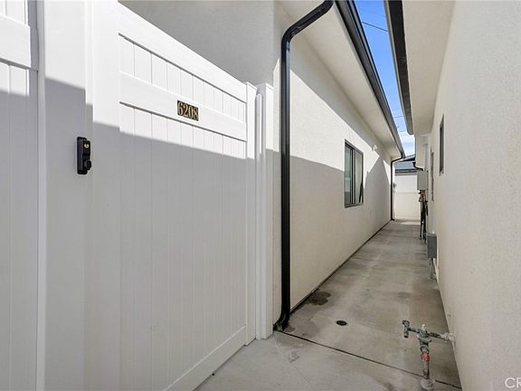 2nd image of 6208 Beeman Ave
