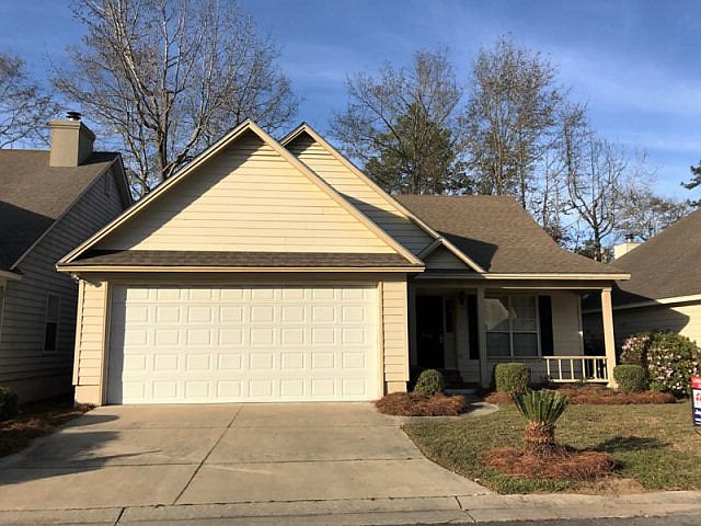 1st image of 708 Thornbrooke Ct