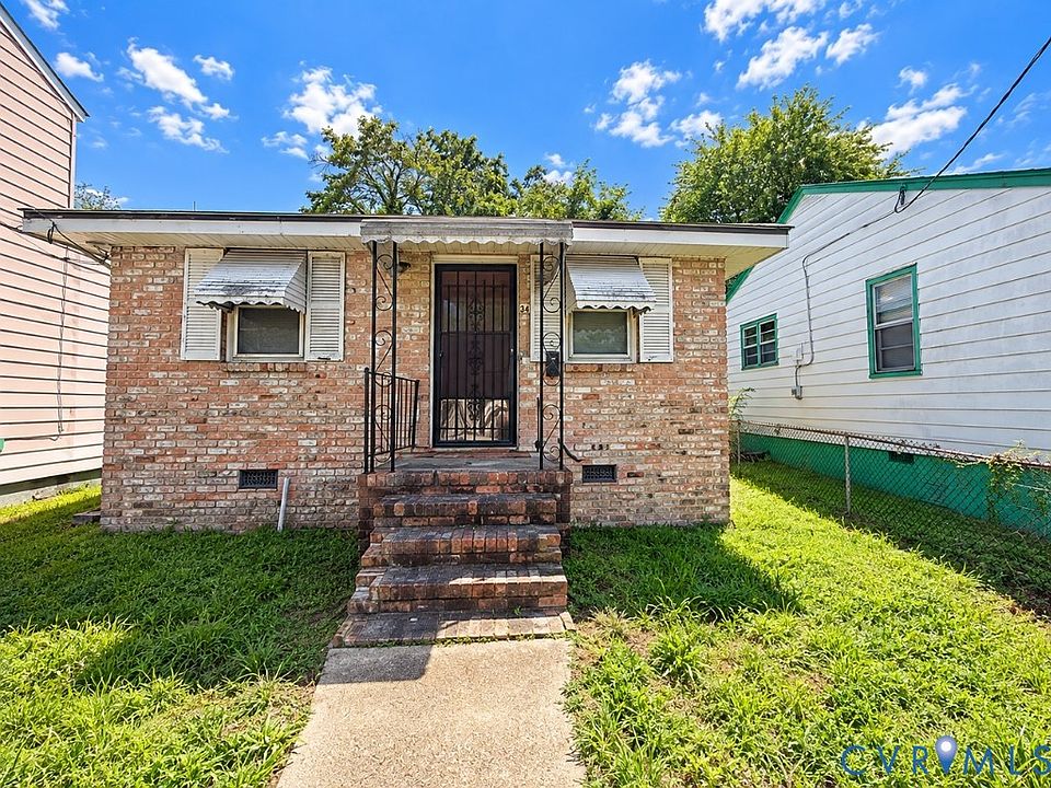 1st image of 834 Miller St