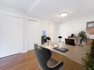 258 6th St #110, New Westminster, BC