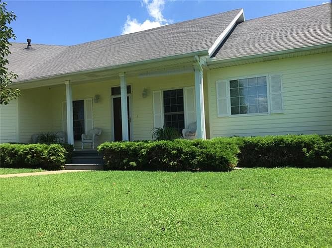 1st image of 1654 E Pridemore Dr