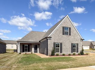 1728 Ryker Rd, Southaven, MS 38672