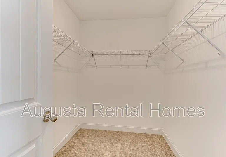 907 Linsmore Ave — Photo 33